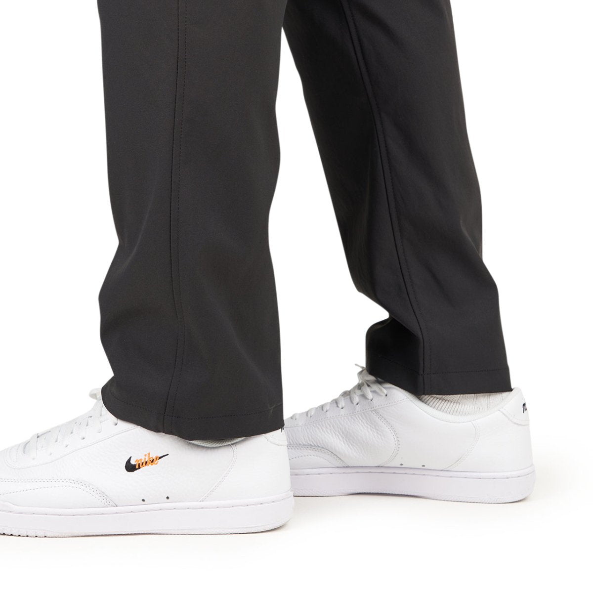 The North Face City Standard Modern Fit Pant (Schwarz) - Allike Store