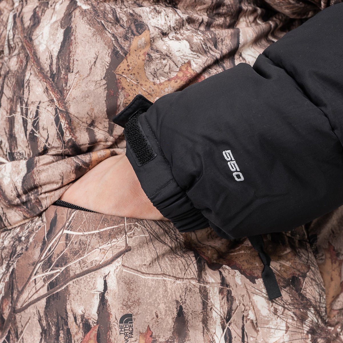 The North Face Himalayan Down Parka (Braun / Schwarz) - Allike Store