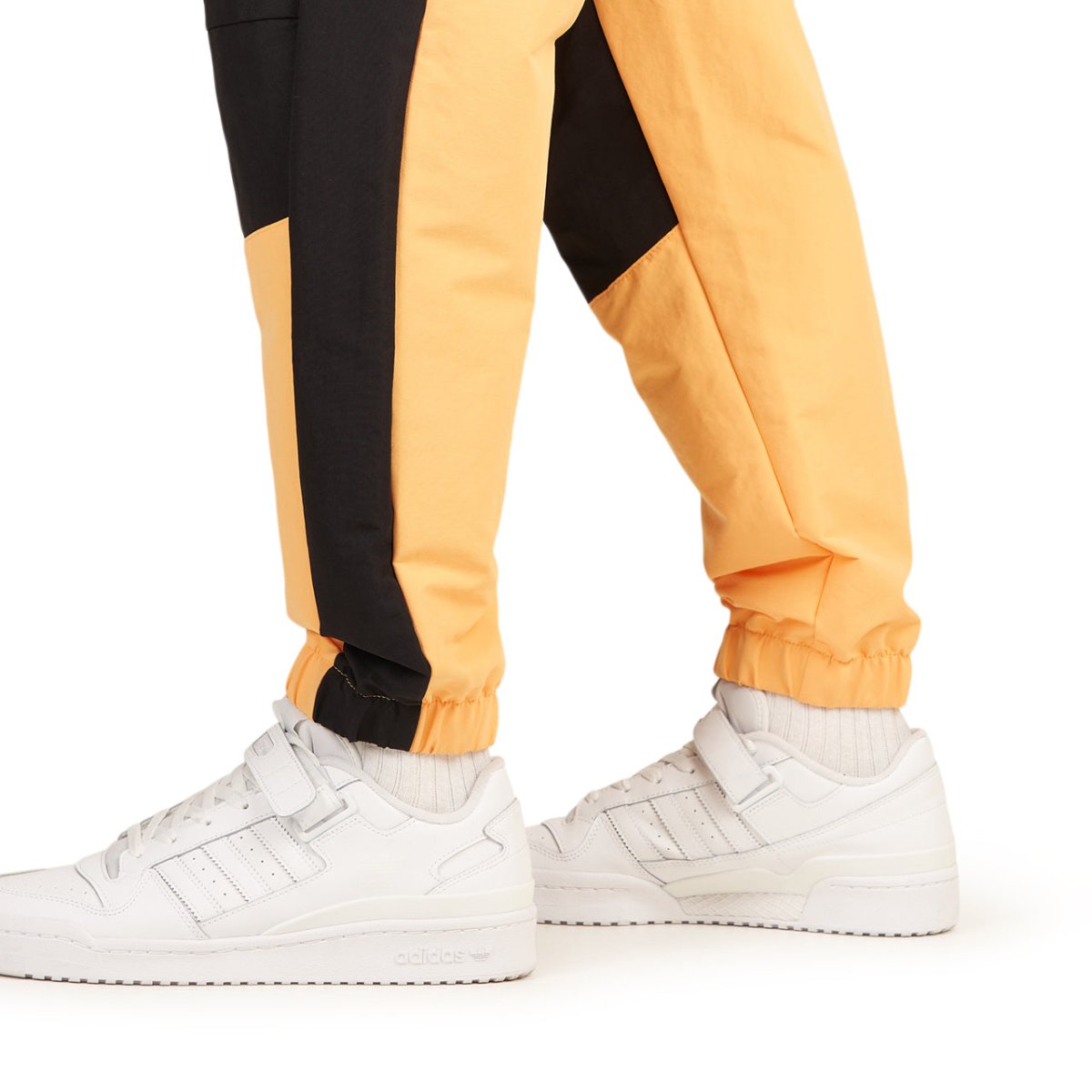 The North Face Phlego Track Pant (Schwarz / Orange)  - Allike Store
