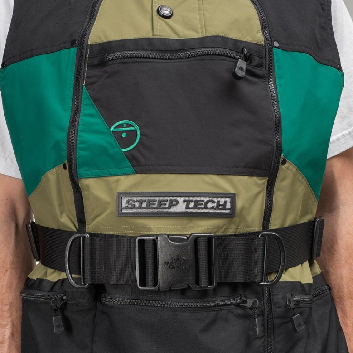 The North Face Steep Tech Apogee Vest (Khaki / Schwarz)  - Allike Store