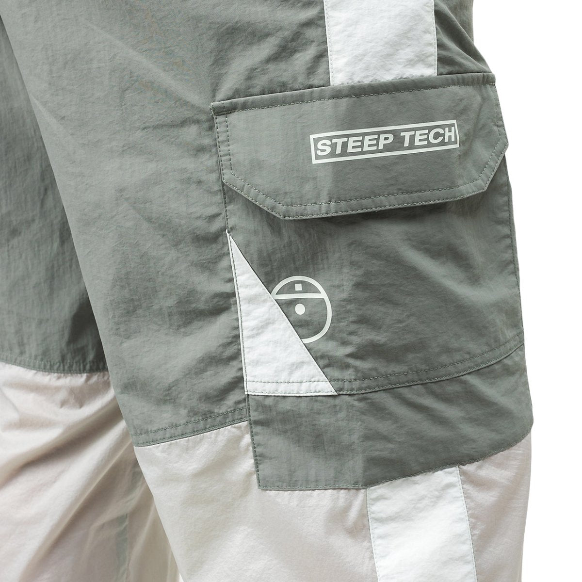 The North Face Steep Tech Light Pant (Grau / Grün) - Allike Store