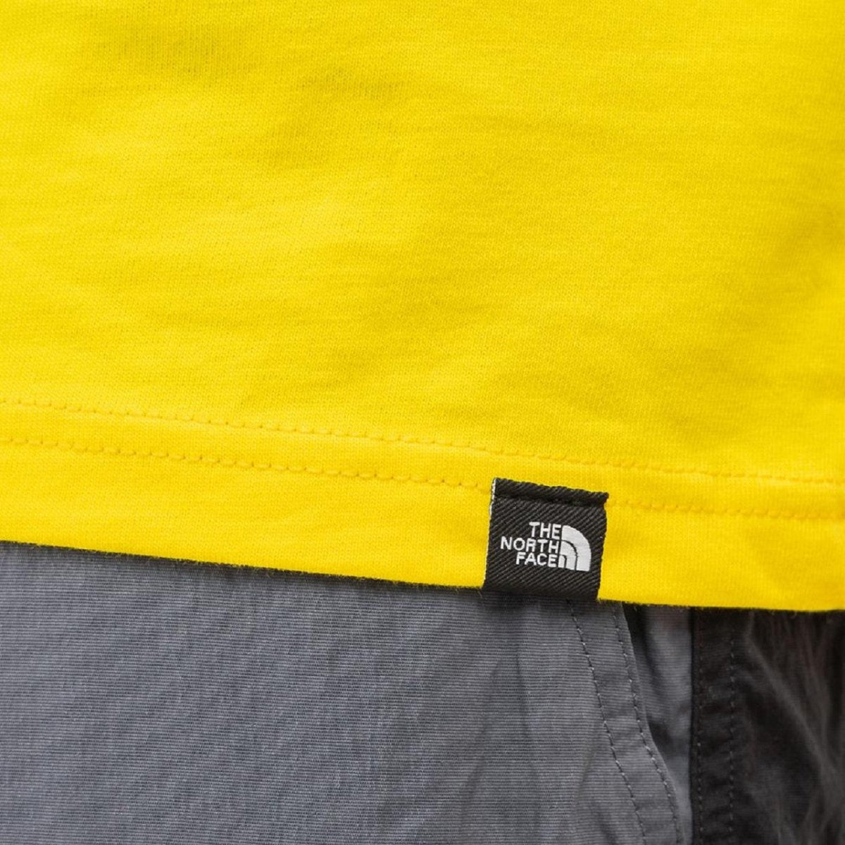 The North Face Steep Tech Logo Tee (Gelb) - Allike Store