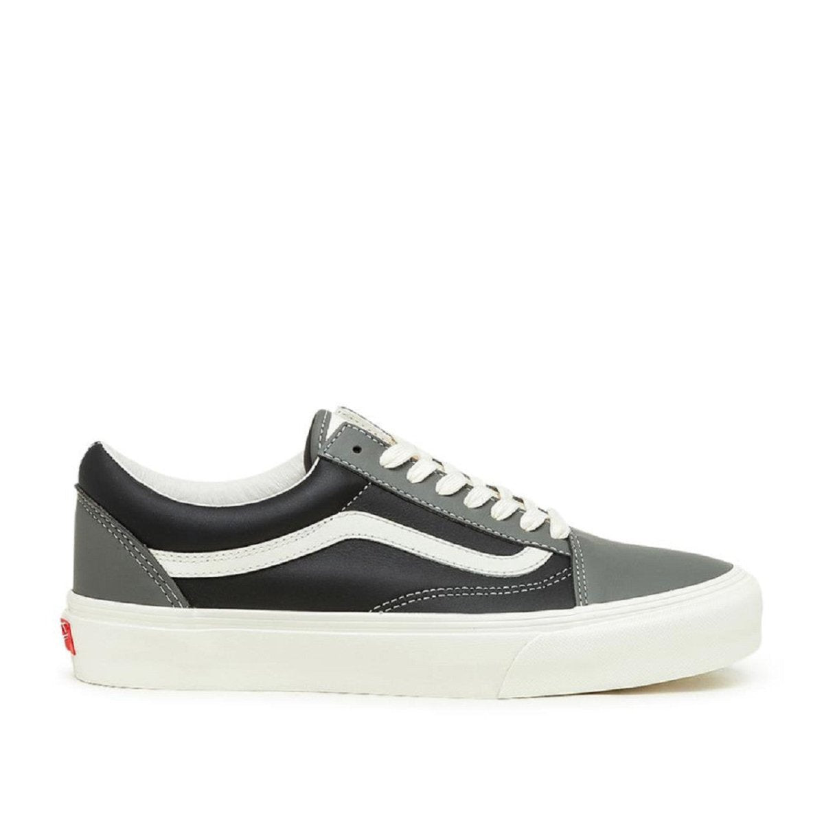 Vans vault ua old fashion skool