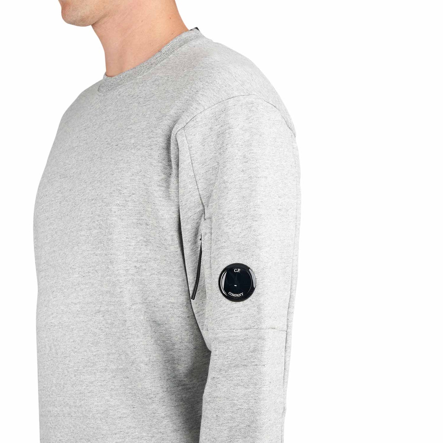 C.P. Company Diagonal Raised Fleece Crew Neck Lens Sweatshirt (Grau)  - Allike Store