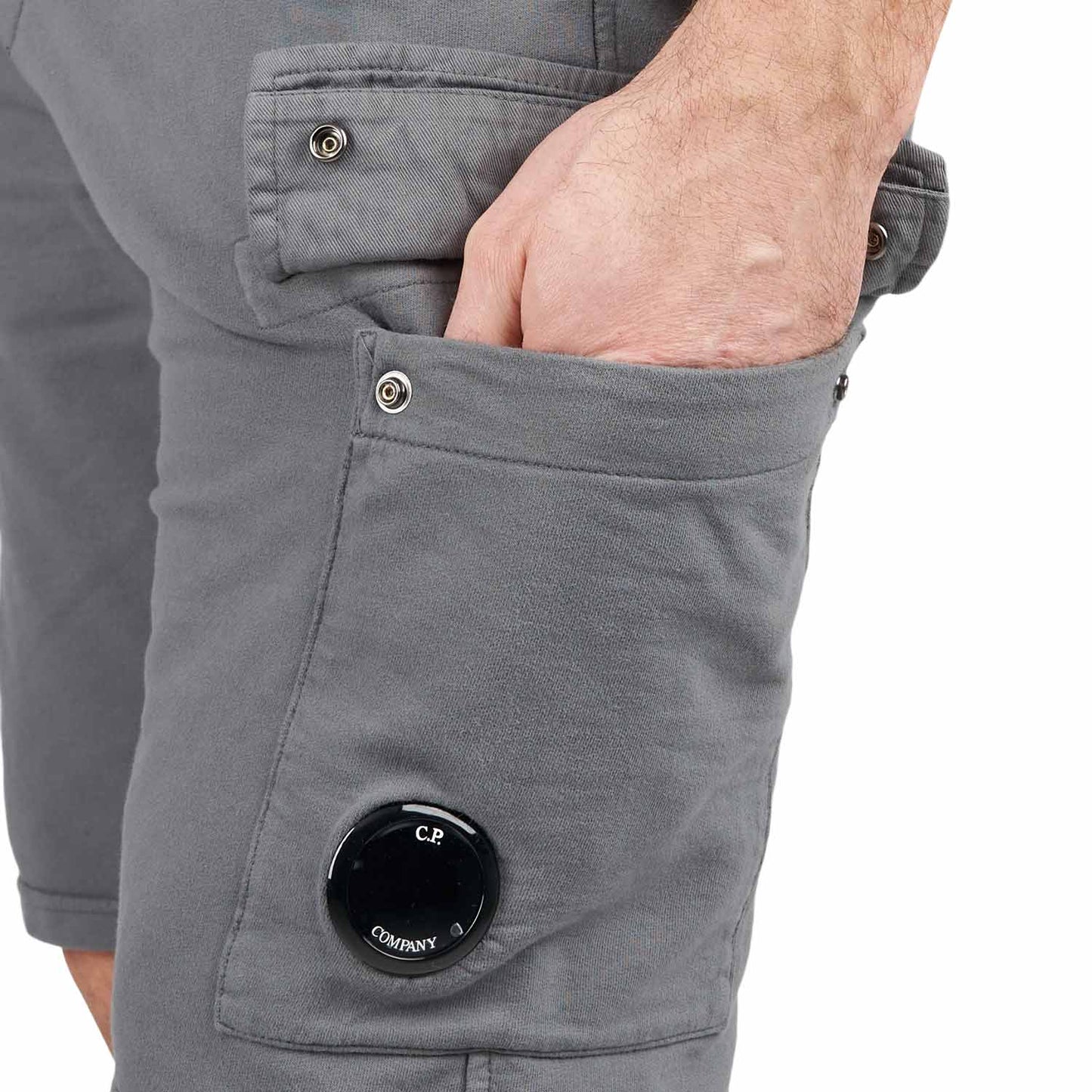 C.P. Company Light Fleece Cargo Lens Shorts (Grau) - Allike Store