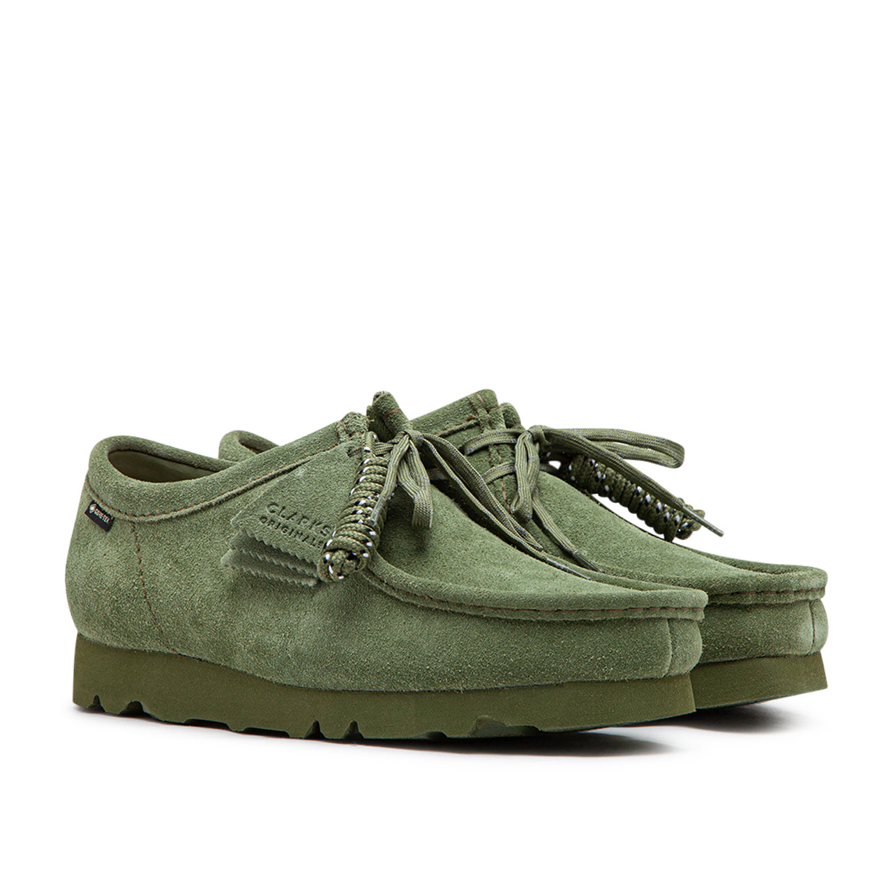 Olive green on sale clarks wallabees