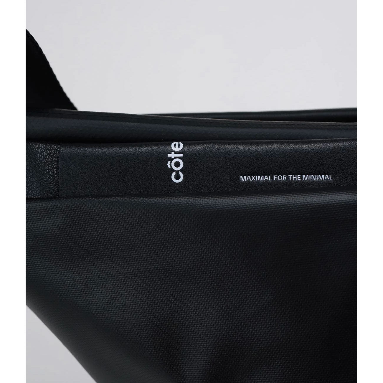 côte&ciel Orne Bag (Schwarz)  - Allike Store