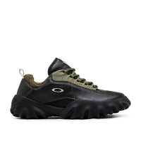 Oakley Factory Team Full Grain Leather Chop Saw (Black / Olive)