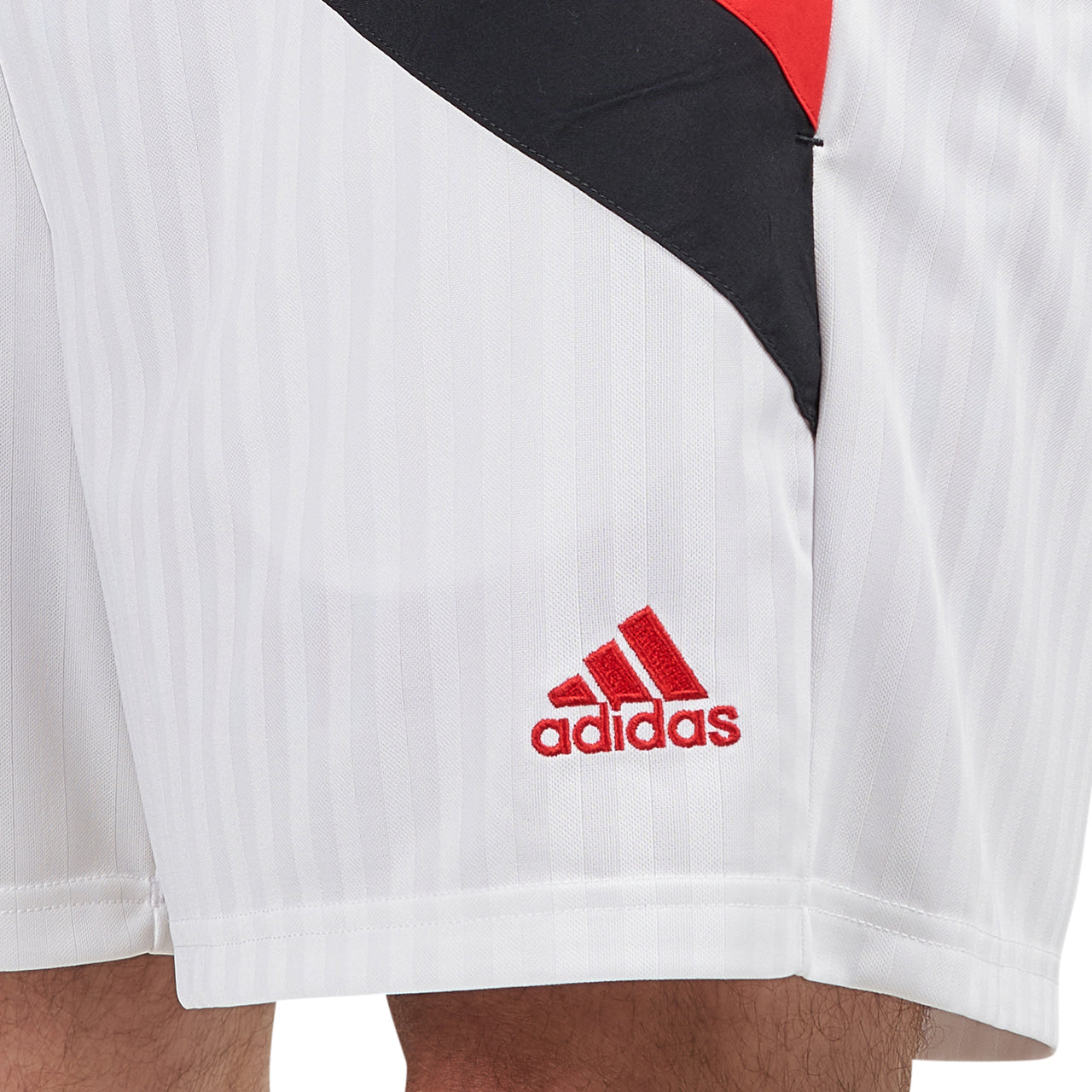 adidas Camisa CR Flamengo Icon Shorts (Weiß / Rot)  - Allike Store