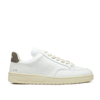 Veja V-12 Stitch O.T. Leather (Weiß / Oliv)