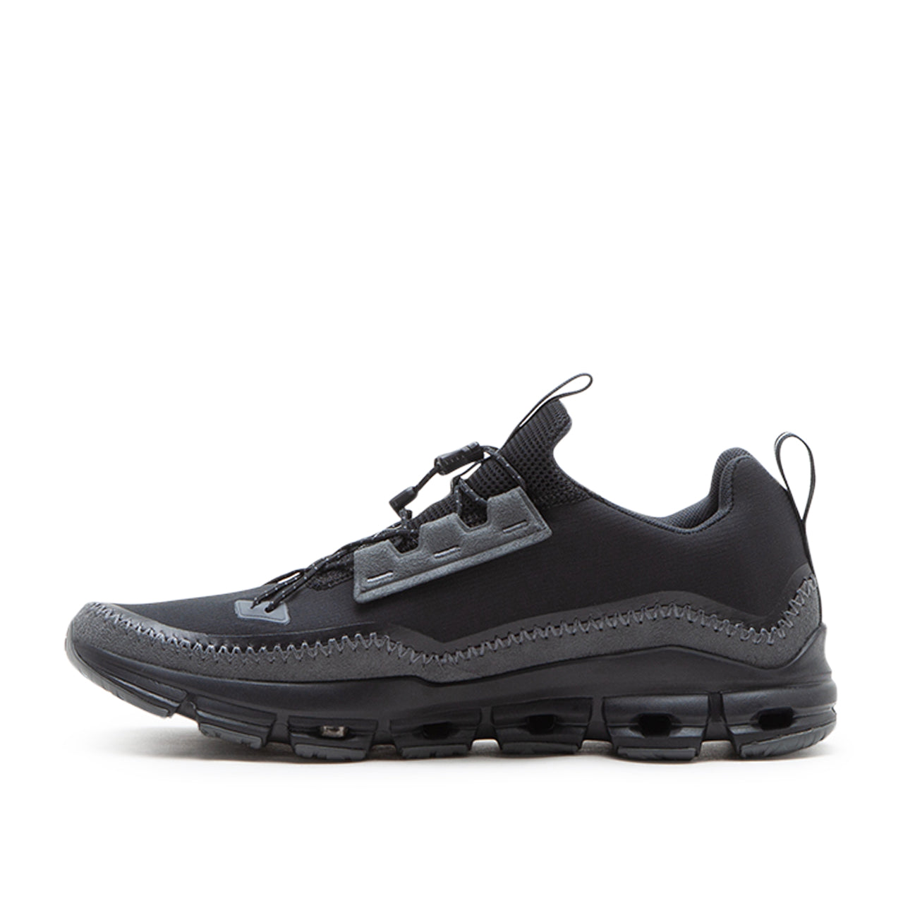 On Cloudaway (Black) 49.99134 – Allike Store