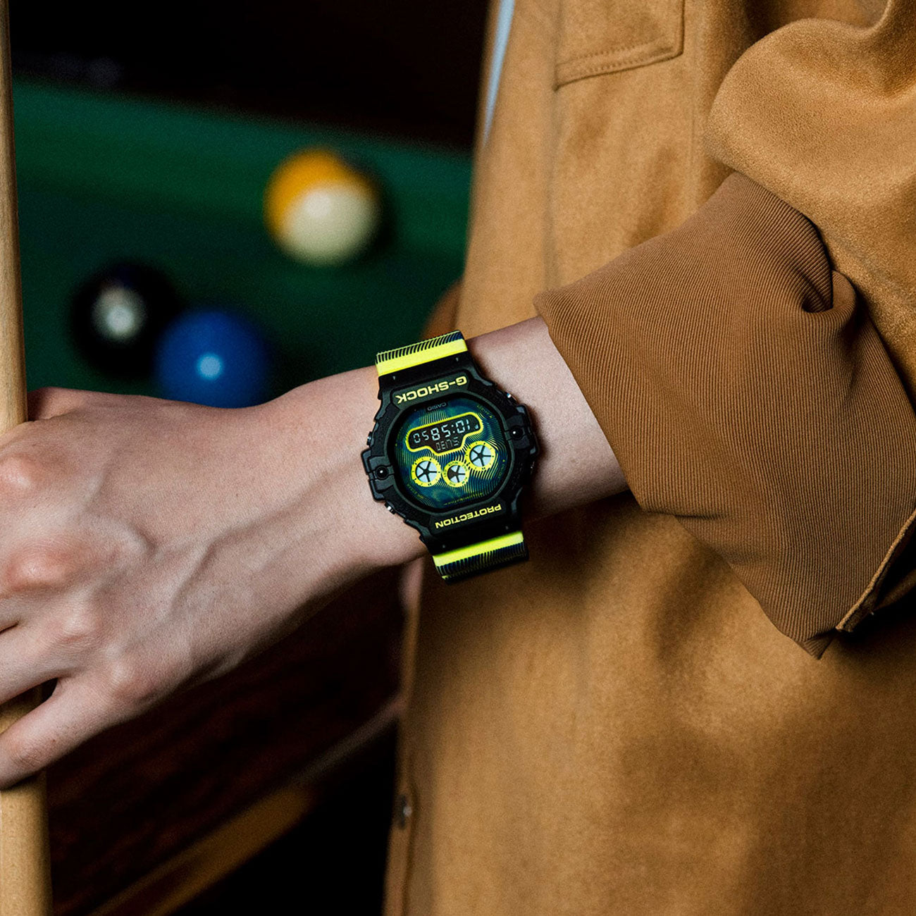 Casio g outlet shock neon