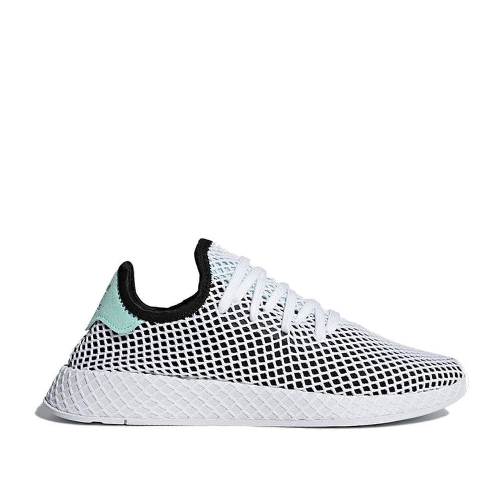 Deerupt 2024 black white