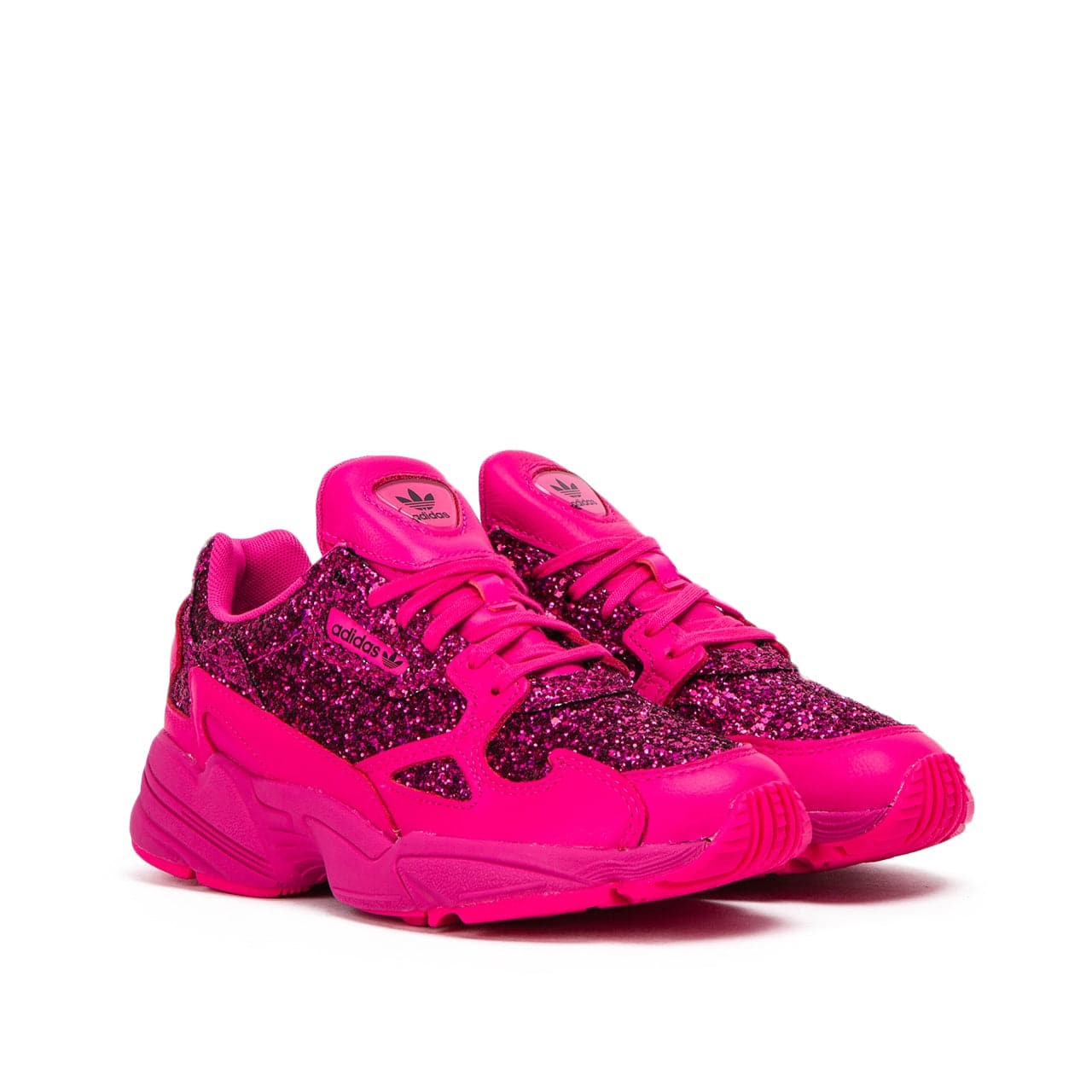 Pink glitter store adidas falcon