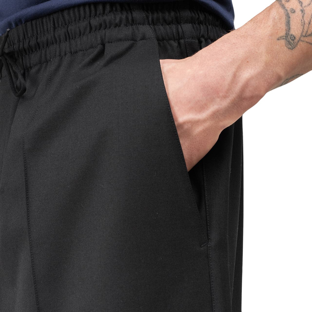 adidas Y-3 Classic Refined Wool Stretch Tailored Shorts (Schwarz)  - Allike Store