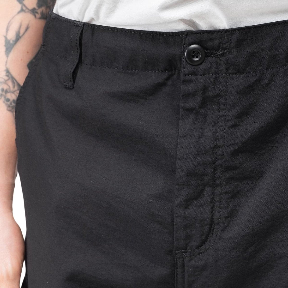 Carhartt WIP Field Cargo Short (Schwarz)  - Allike Store