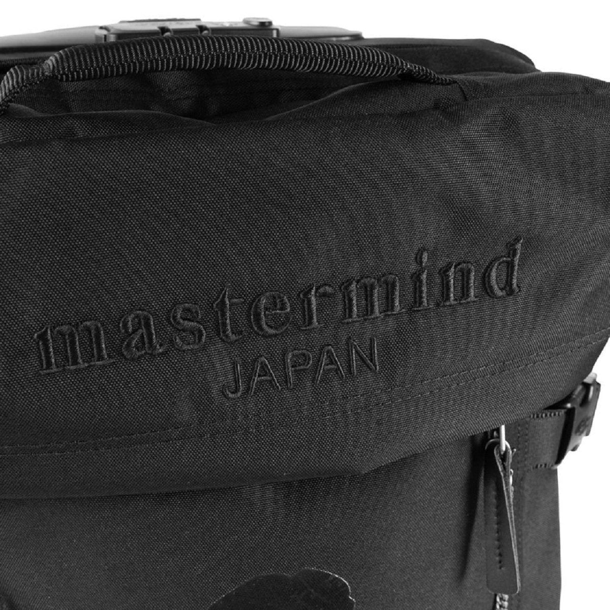 Eastpak x Mastermind Tranverz Bag (Black) EA5B7AE18 – Allike