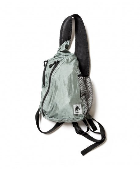 Flagstuff Body Bag (Silber / Grau)  - Allike Store