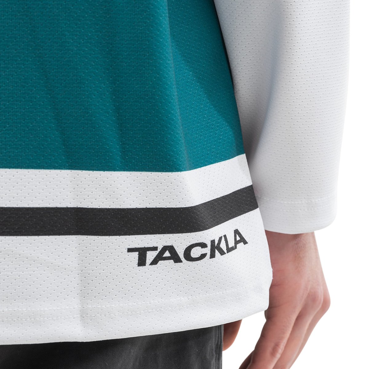 Karhu X Tackla Hockey Jersey (Weiß / Grün)  - Allike Store