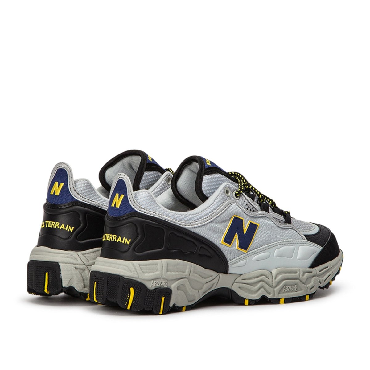 New balance store m801at