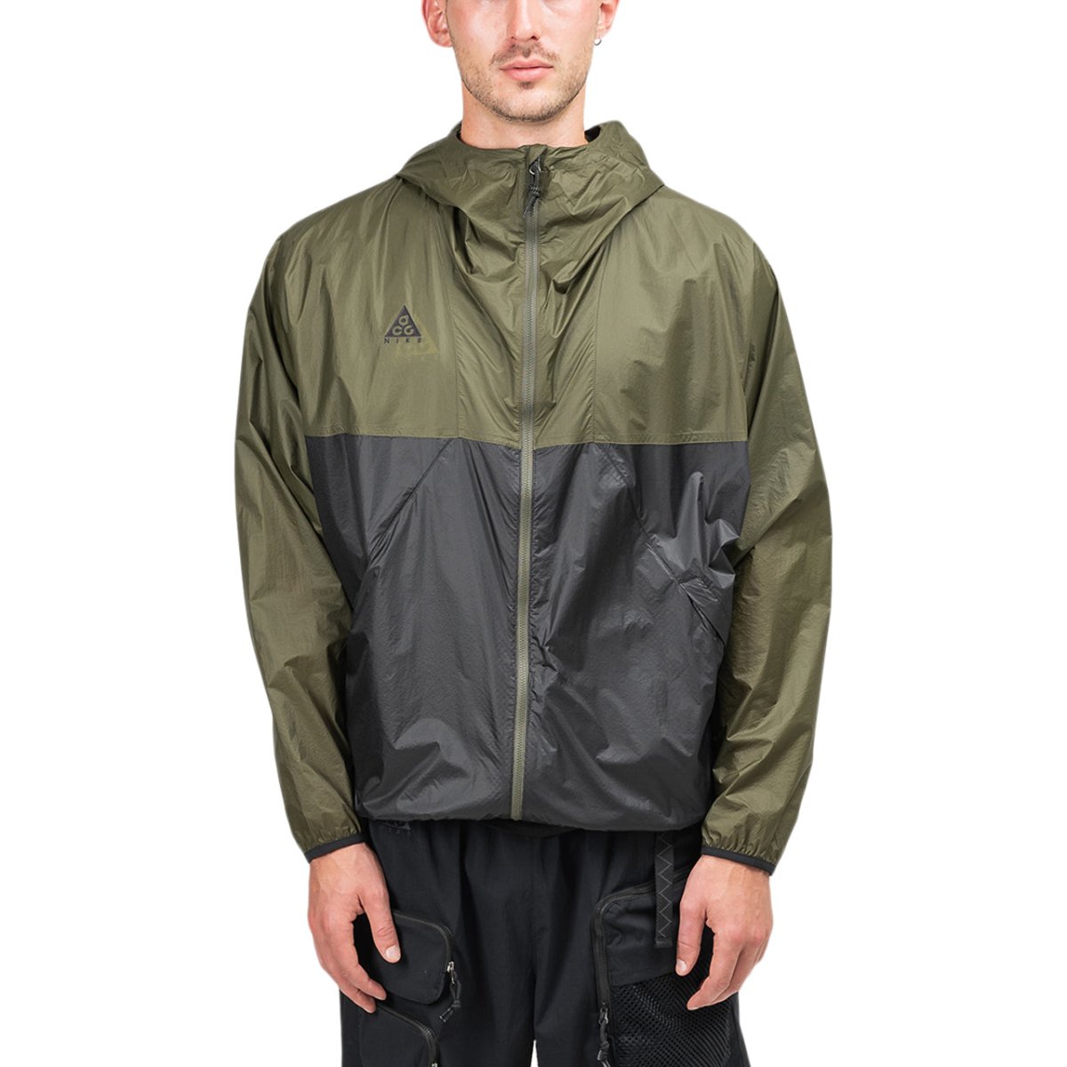 Nike ACG Lightweight Jacket (Olive / Schwarz)  - Allike Store