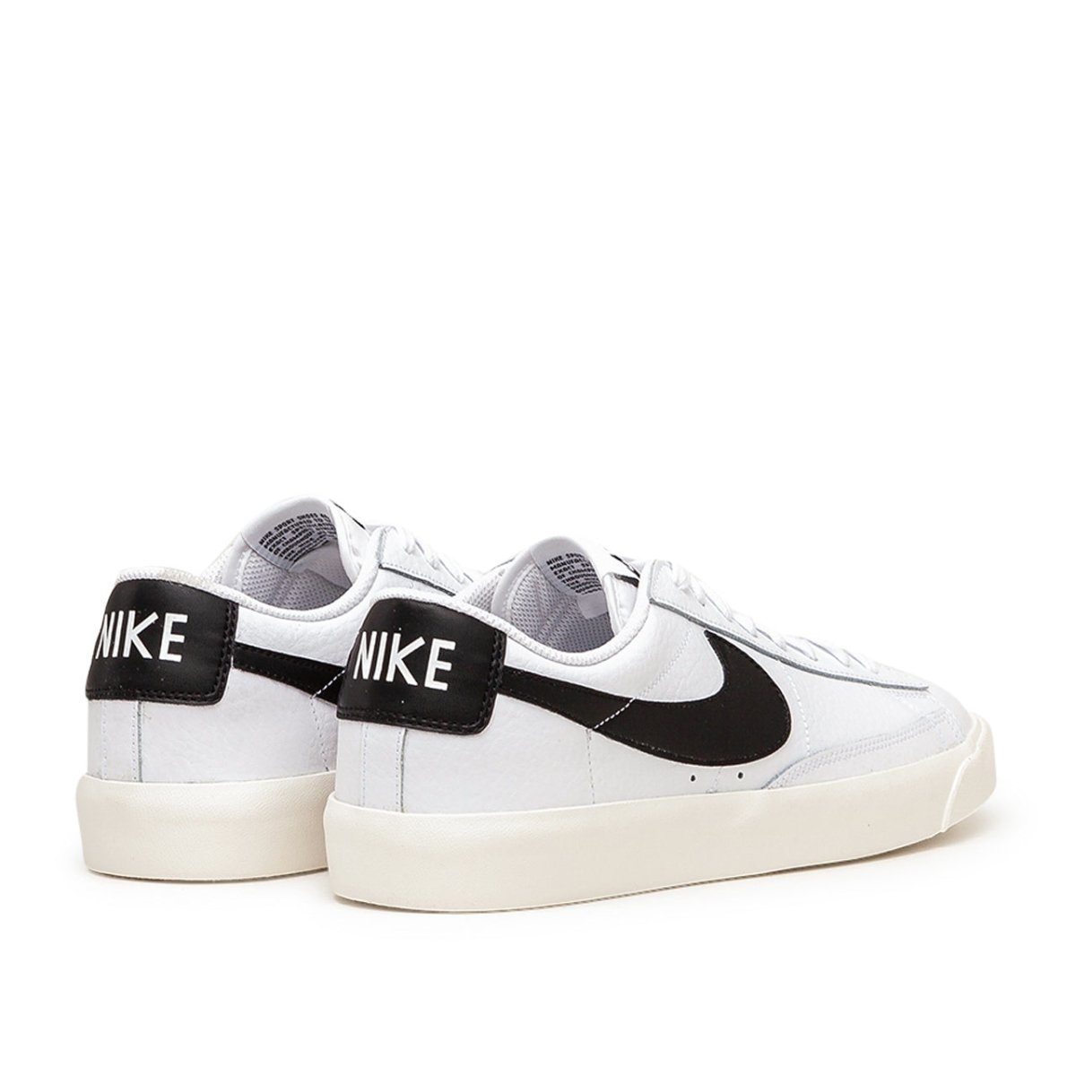 Blazer low leather white black hotsell