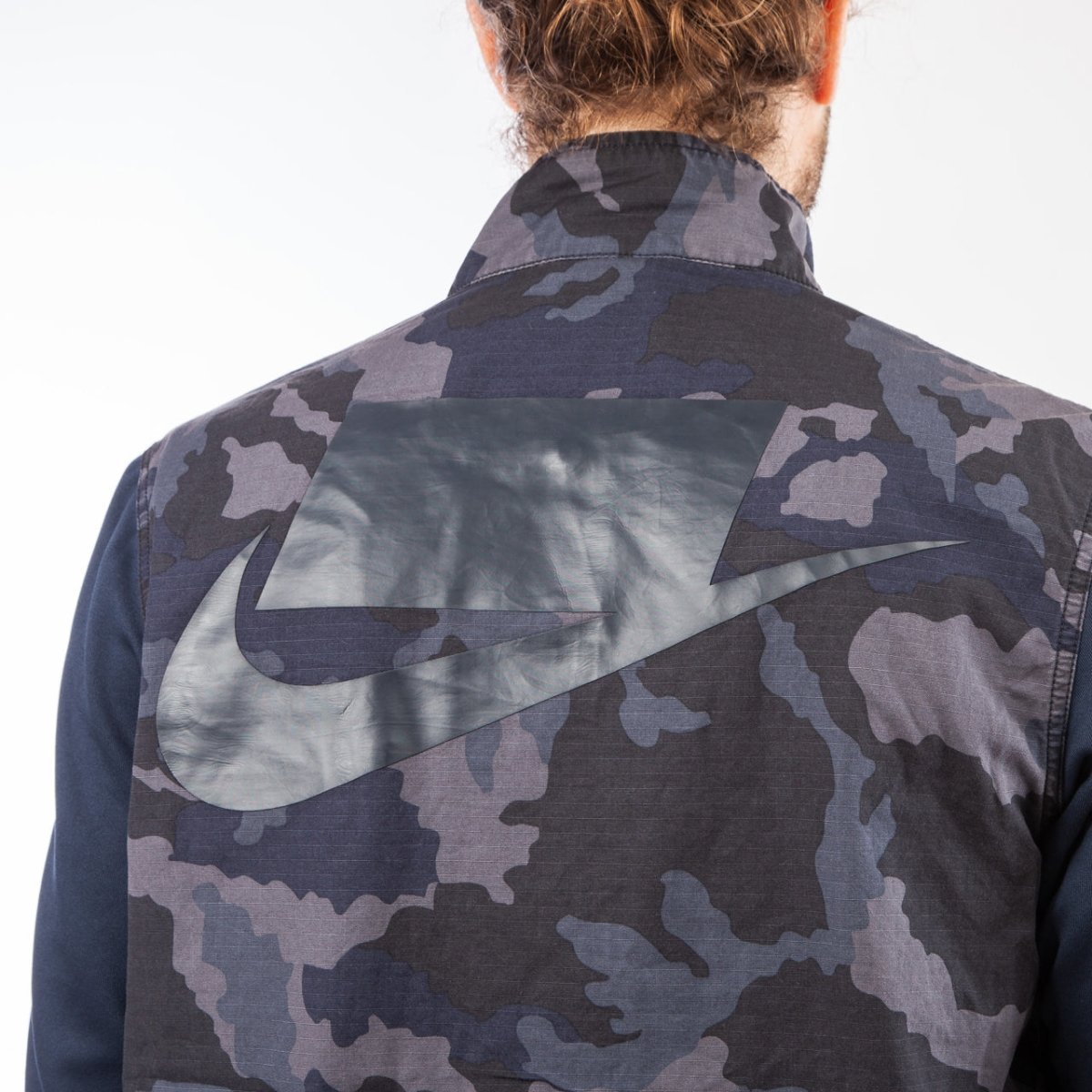 Nike nsw sales camo jacket