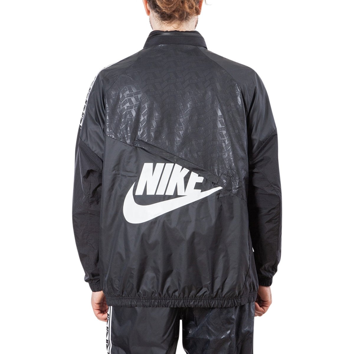 Nike taped woven anorak 2025 jacket