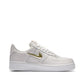 Nike WMNS Air Force 1 Low '07 PRM (Weiß / Gold)  - Allike Store