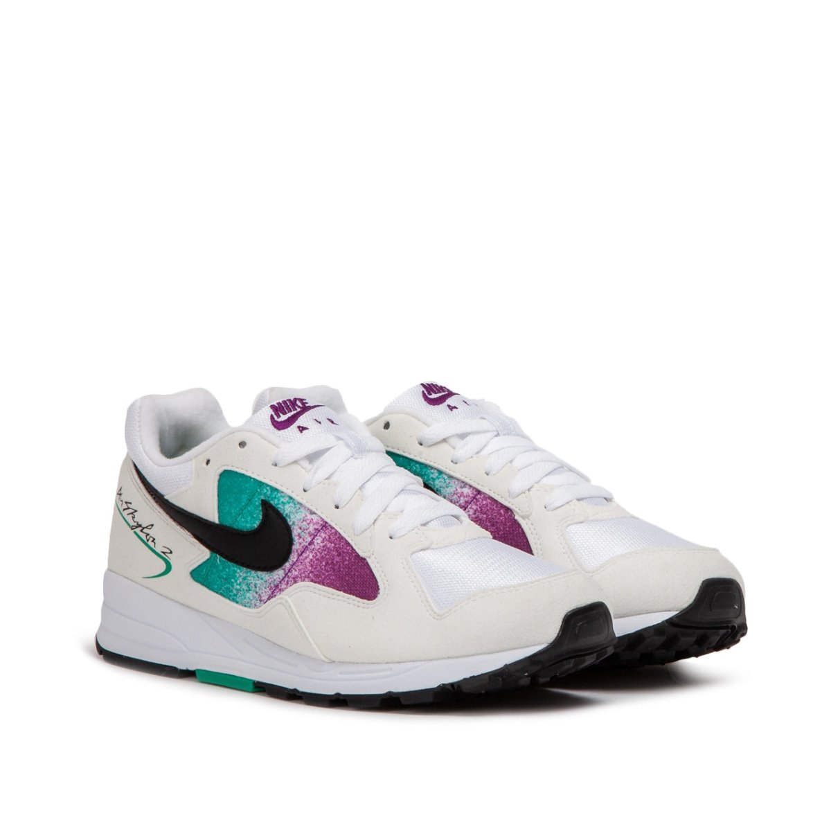 Nike air skylon 2 white black hotsell