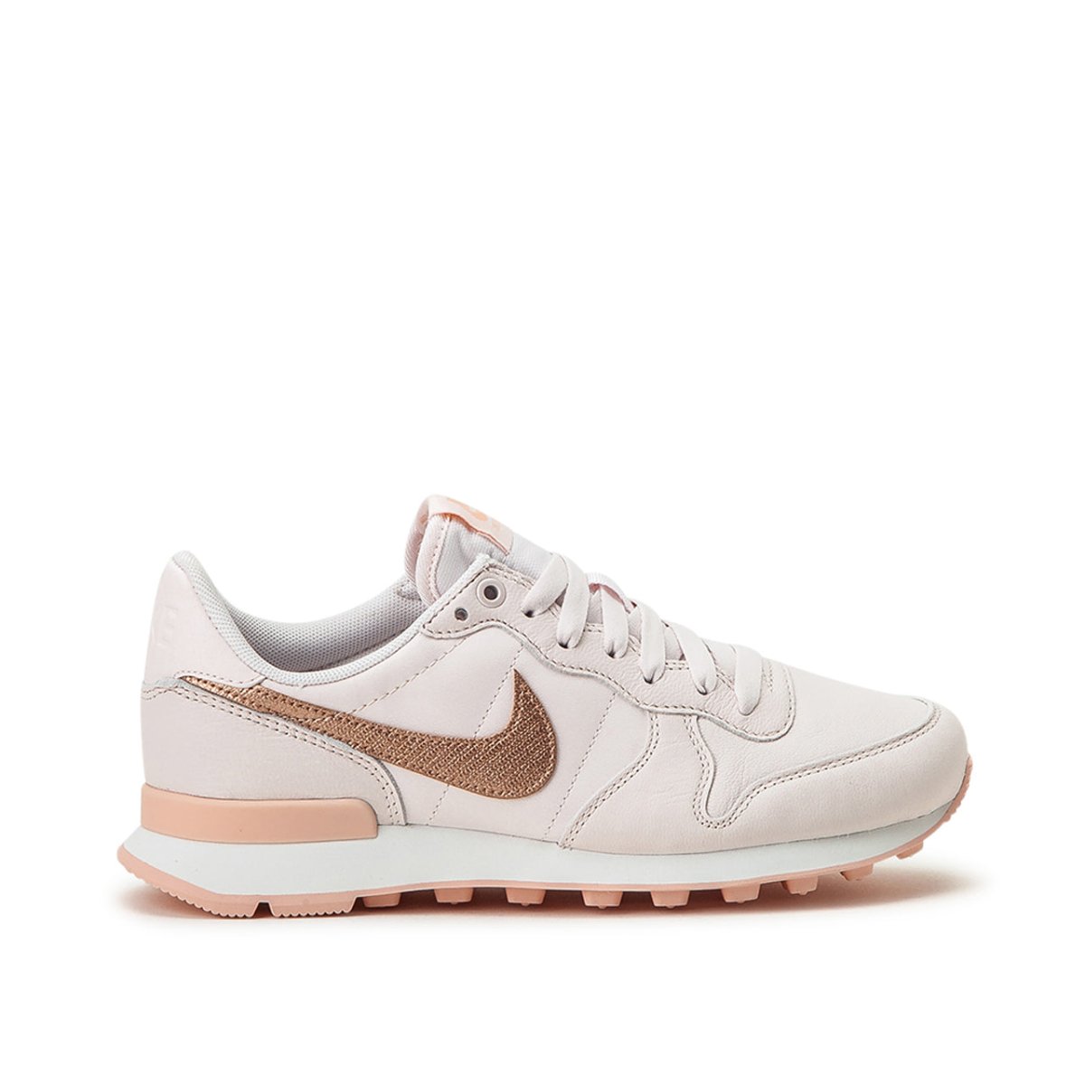 Nike internationalist pale outlet pink