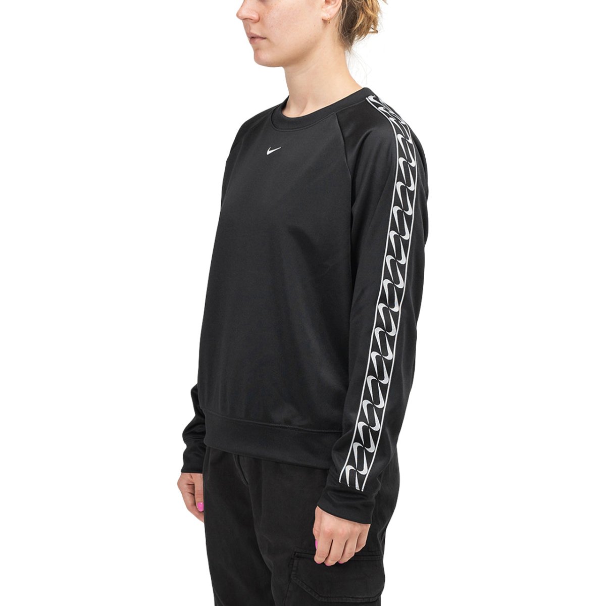 Nike WMNS Logo Crewneck (Schwarz / Weiß)  - Allike Store