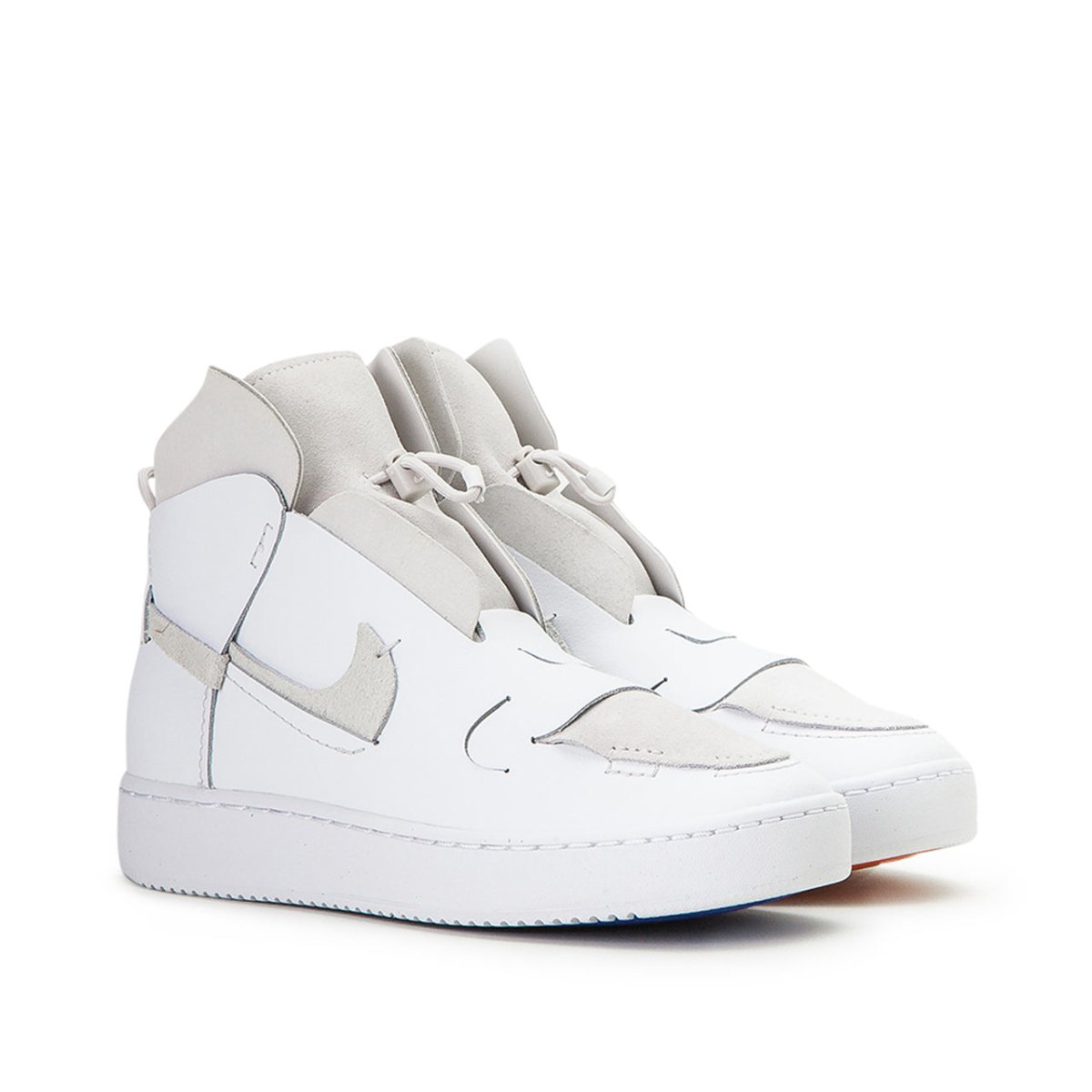 Nike wmns shop vandalised lx