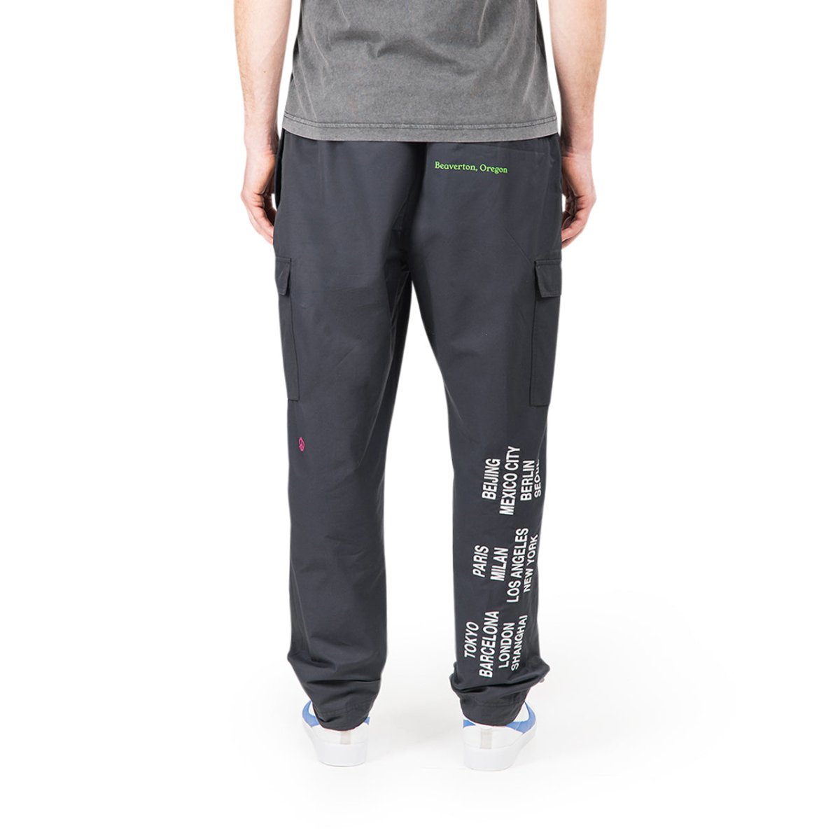 pantalon cargo nike world tour