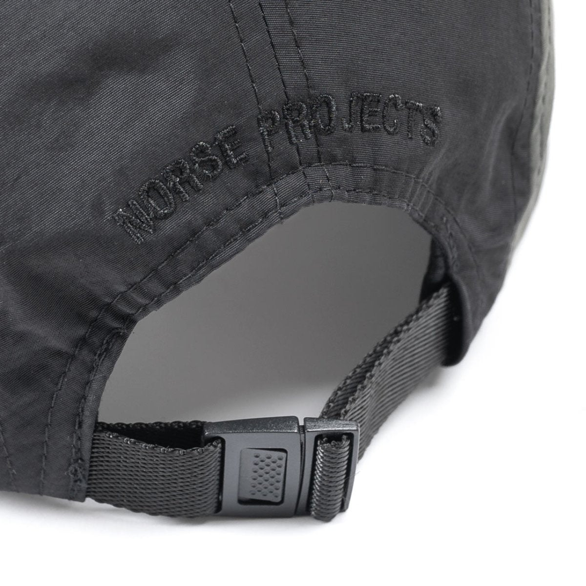 Norse Projects Nylon 4 Panel Cap (Schwarz)  - Allike Store