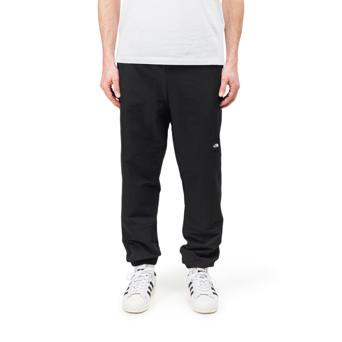 The North Face Black Box Track Pant (Schwarz)  - Allike Store