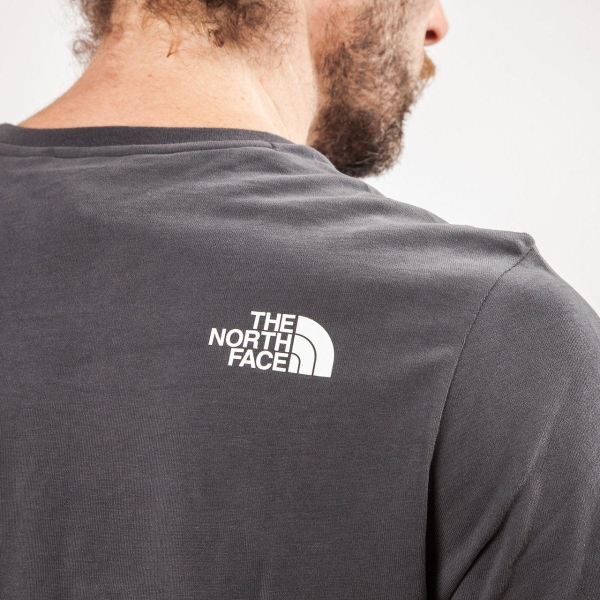 The North Face M SS Fine 2 Tee (Grau)  - Allike Store