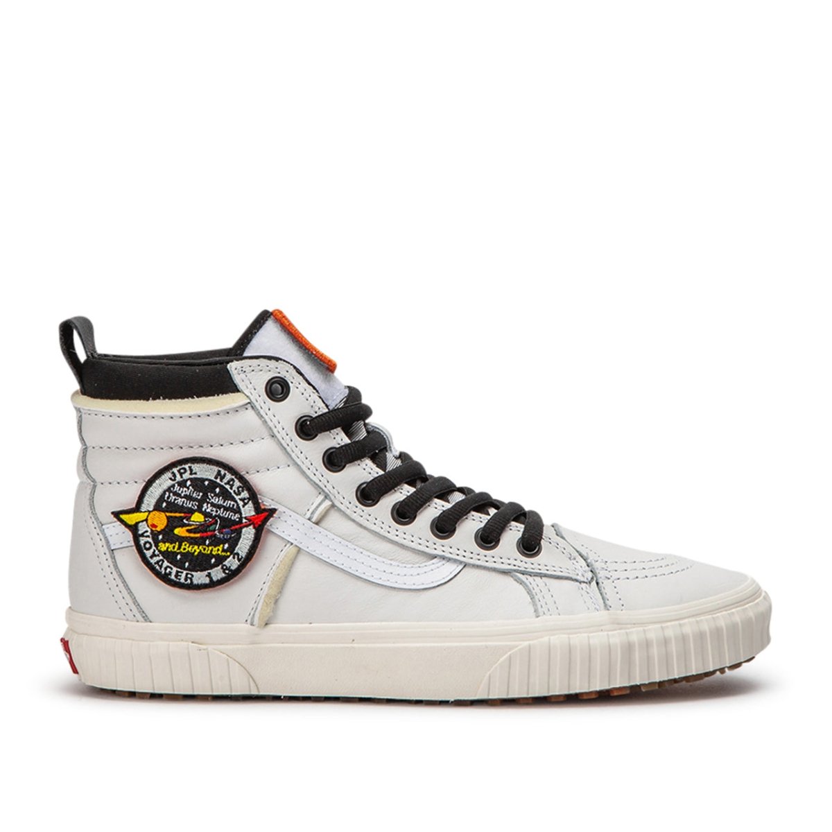 Nasa sk8 store hi white