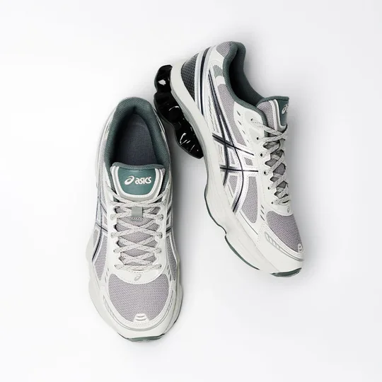 ASICS Sportstyle