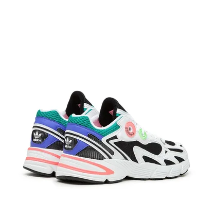adidas Astir W (Multi)