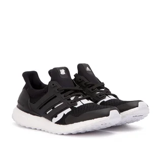 UNDEFEATED x adidas Ultra Boost (Schwarz / Weiß)