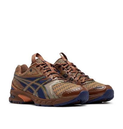 Asics UB9-S GEL-DS Trainer 14 (Braun / Blau)