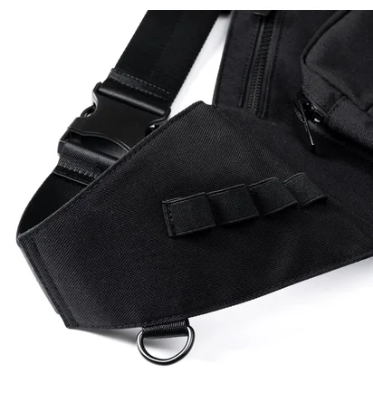 Han Kjobenhavn Triangle Bag (Schwarz)