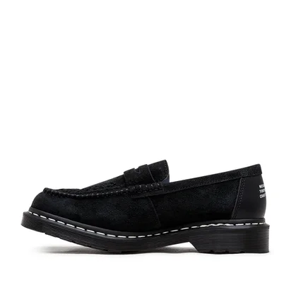 Dr. Martens x Neighborhood Penton Loafers (Schwarz)