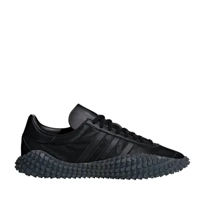 Adidas Country x Kamanda (Schwarz)