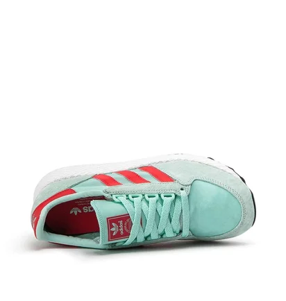 adidas Forest Grove W (Grün / Rot)