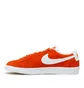 Nike Blazer Low Suede (Orange / Weiß)
