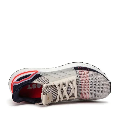 adidas UltraBOOST 19 (Beige)