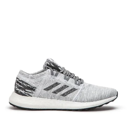 adidas x UNDFTD PureBOOST GO (Grau)
