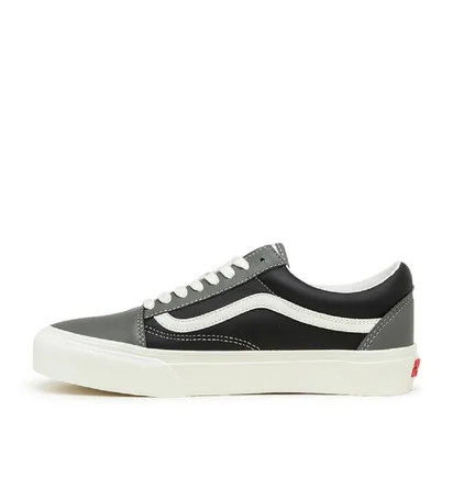 Vans Vault UA Old Skool LX (Schwarz / Grau / Weiß)